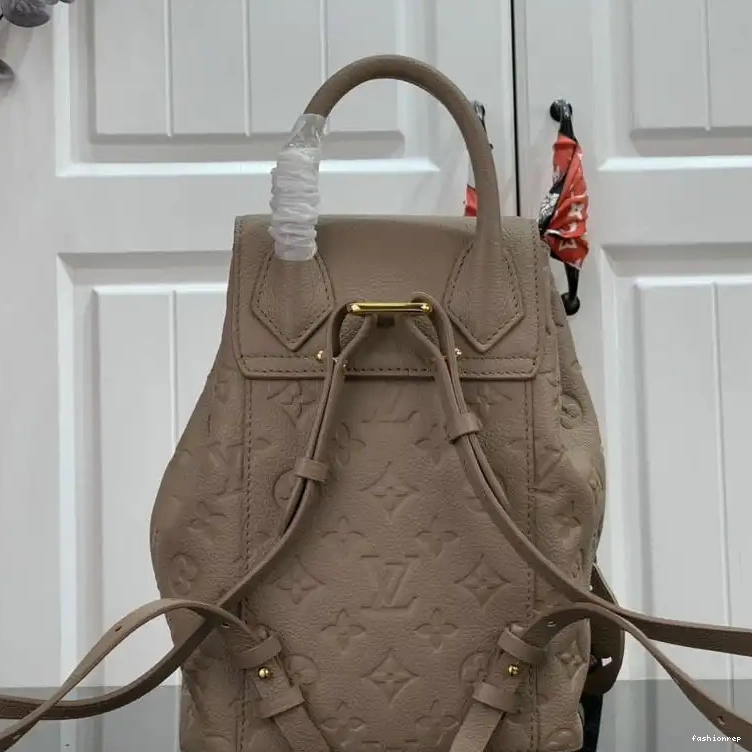 Fashionrepsfam ru LV Bags 207B570031 0706